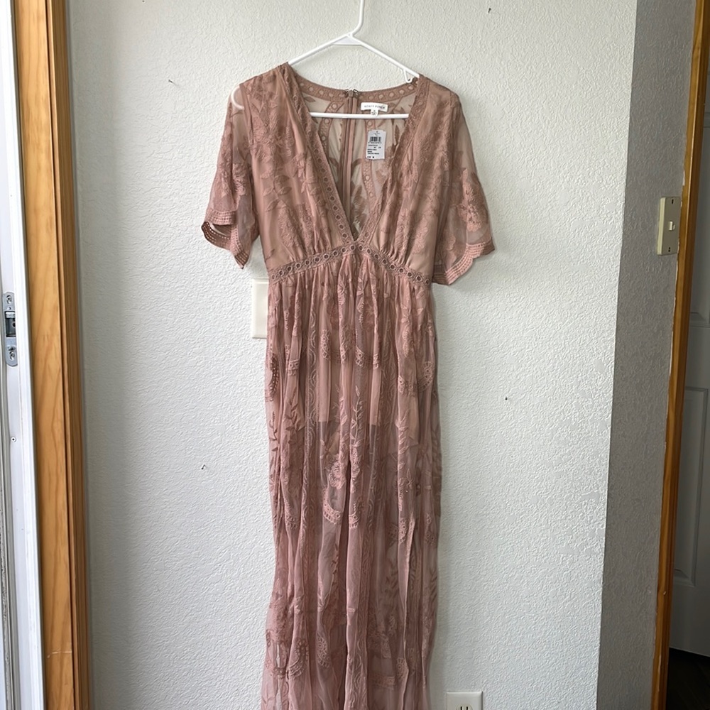 Honey Punch lace maxi dress - Picture 4 of 8